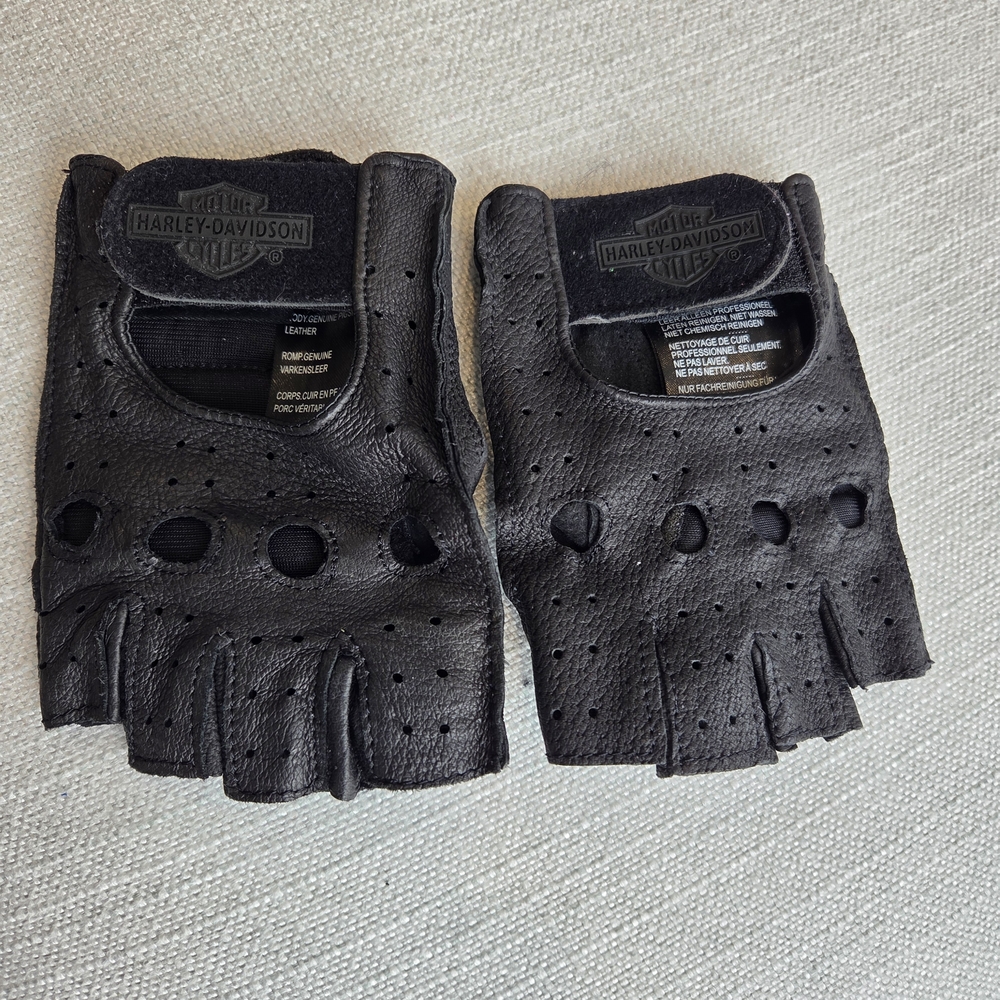 Harley-Davidson Black Leather Fingerless Gloves